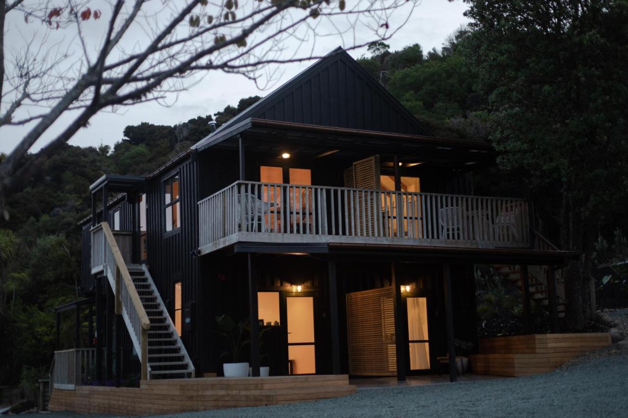 Tui & Nikau Cabins Mangawhai Exterior foto